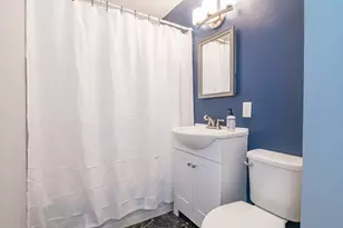 248 Laconia St, Springfield, MA 01129 - Photo 6