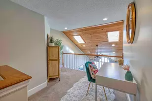 700 Shore Dr, Fall River, MA 02721 - Photo 18