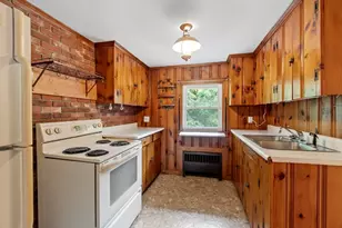 107 W Main St, Westminster, MA 01473 - Photo 8