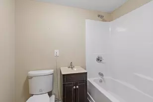 107 W Main St, Westminster, MA 01473 - Photo 22