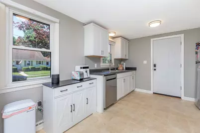 65 Margaret Dr, Braintree, MA 02184 - Photo 16