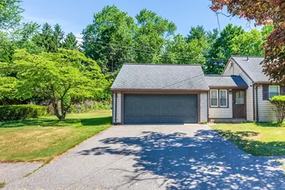 65 Margaret Dr, Braintree, MA 02184 - Photo 4