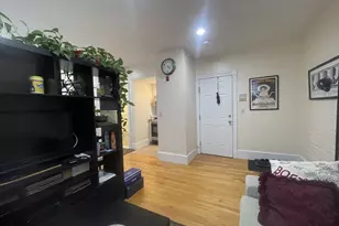 105 Pinckney St, Boston, MA 02114 - Photo 8