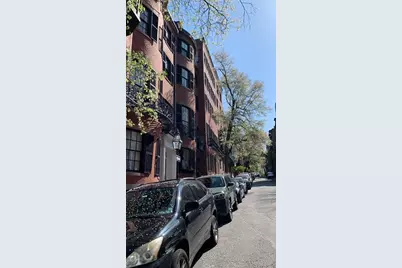 105 Pinckney St #8, Boston, MA 02114 - Photo 12