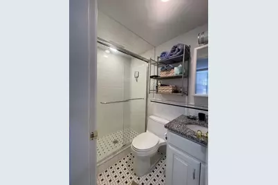 105 Pinckney St #8, Boston, MA 02114 - Photo 6