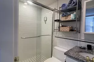 105 Pinckney St, Boston, MA 02114 - Photo 6