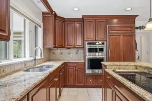 12 Parish Ln, Boxford, MA 01921 - Photo 10