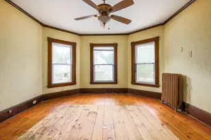 8 Boutelle St, Leominster, MA 01453 - Photo 26