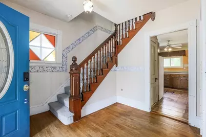 8 Boutelle St, Leominster, MA 01453 - Photo 10