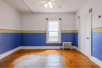 8 Boutelle St, Leominster, MA 01453 - Photo 18
