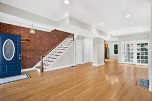 35 Lowell St, Somerville, MA 02143 - Photo 4