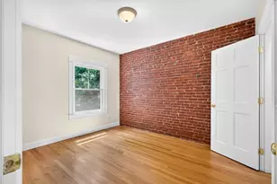 35 Lowell St, Somerville, MA 02143 - Photo 26