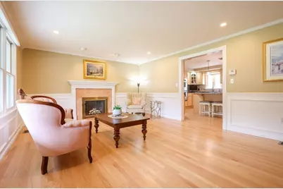 7 Daisley Place, Framingham, MA 01702 - Photo 8