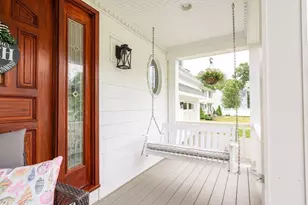 7 Daisley Pl, Framingham, MA 01702 - Photo 6