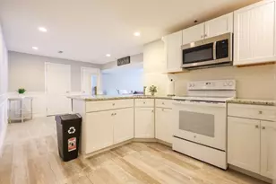 7 Daisley Pl, Framingham, MA 01702 - Photo 36