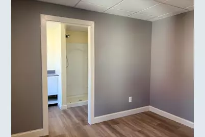 25 Elm St #2, North Brookfield, MA 01535 - Photo 8