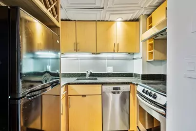 466 Commonwealth Ave #204, Boston, MA 02215 - Photo 4