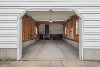 17 Suprenant St, Lowell, MA 01852 - Photo 28