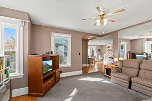 42 Vine St, Leominster, MA 01453 - Photo 12