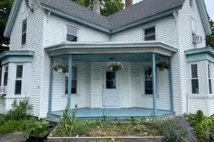 42 Vine St, Leominster, MA 01453 - Photo 2