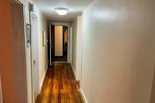 38 Marshal St, Brookline, MA 02446 - Photo 4
