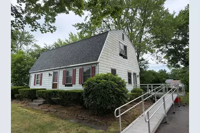 8 Peloquin Dr, Easthampton, MA 01027 - Photo 2