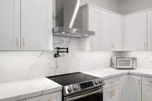 531 Main St, Reading, MA 01867 - Photo 22
