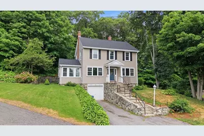 3 Myrtle Terrace, Wakefield, MA 01880 - Photo 2