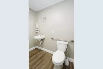 489A-B Ashley Blvd #A-B, New Bedford, MA 02745 - Photo 16