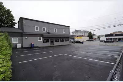 489A-B Ashley Blvd #A-B, New Bedford, MA 02745 - Photo 4