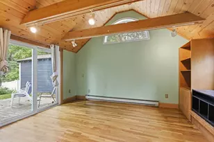 384 Pearl Hill Rd, Fitchburg, MA 01420 - Photo 16