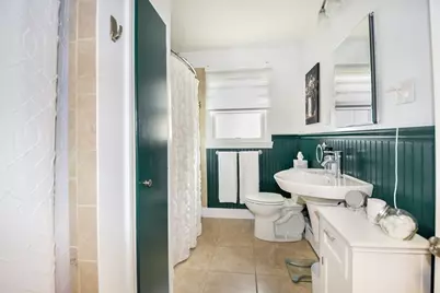 43 Fairview Ave, Somerset, MA 02726 - Photo 20