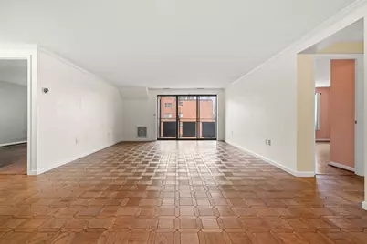 12 9th St #502, Medford, MA 02155 - Photo 2