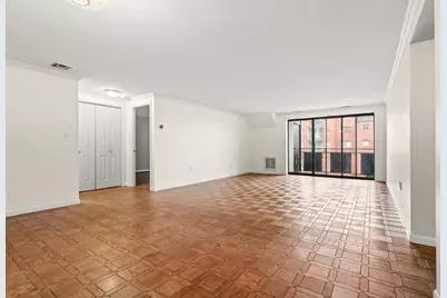 12 9th St #502, Medford, MA 02155 - Photo 4