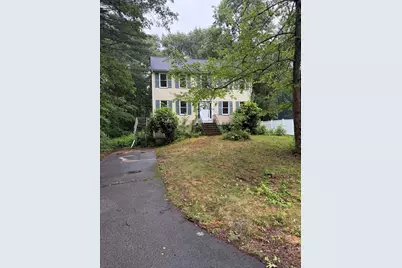 27 Margaret Dr, Norton, MA 02766 - Photo 2