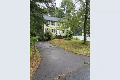 27 Margaret Dr, Norton, MA 02766 - Photo 4