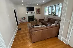217 Pleasant St, Winthrop, MA 02152 - Photo 16