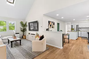 42 Brookside Dr, Uxbridge, MA 01569 - Photo 22