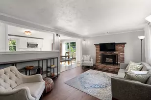 61 Scott Hill Blvd, Bellingham, MA 02019 - Photo 2