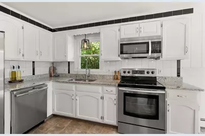 61 Scott Hill Blvd, Bellingham, MA 02019 - Photo 10