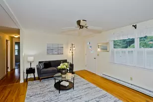 36 Brookwood Dr, Northampton, MA 01062 - Photo 8
