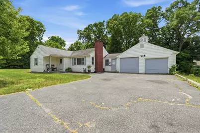 23 Smith St, Chicopee, MA 01020 - Photo 38