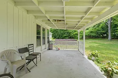 23 Smith St, Chicopee, MA 01020 - Photo 34
