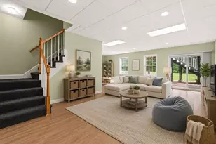 26 Shakespeare St, Tyngsborough, MA 01879 - Photo 30