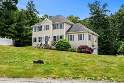 26 Shakespeare St, Tyngsborough, MA 01879 - Photo 38