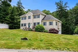 26 Shakespeare St, Tyngsborough, MA 01879 - Photo 38