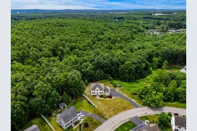26 Shakespeare St, Tyngsborough, MA 01879 - Photo 2