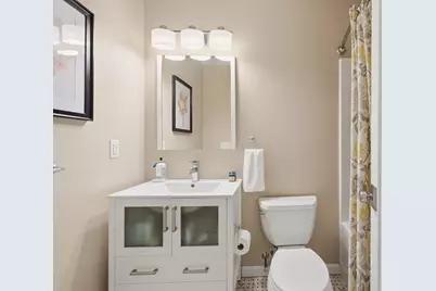 1 Saint Clare Rd #16, Medford, MA 02155 - Photo 12