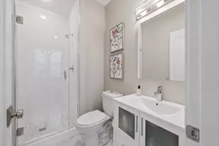 1 St Clare Rd, Medford, MA 02155 - Photo 16