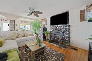 5 Caldwell St, Weymouth, MA 02191 - Photo 4